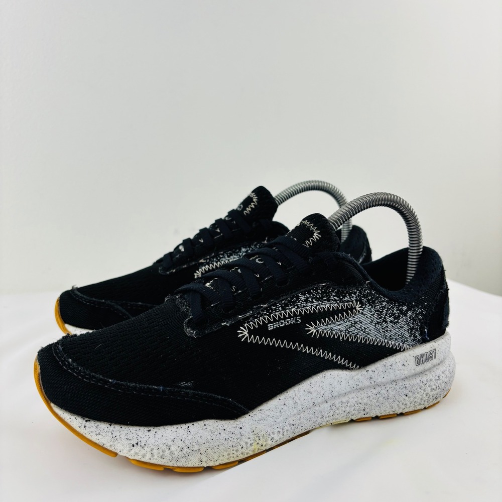 Brooks Ghost 16 Womens Running Shoes Black White Speckled 1204071B052 Size 7